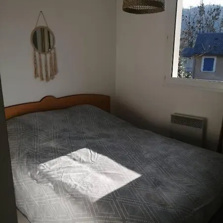 Calme Et Propre Le Goelia * Saint-Geniez-dʼOlt